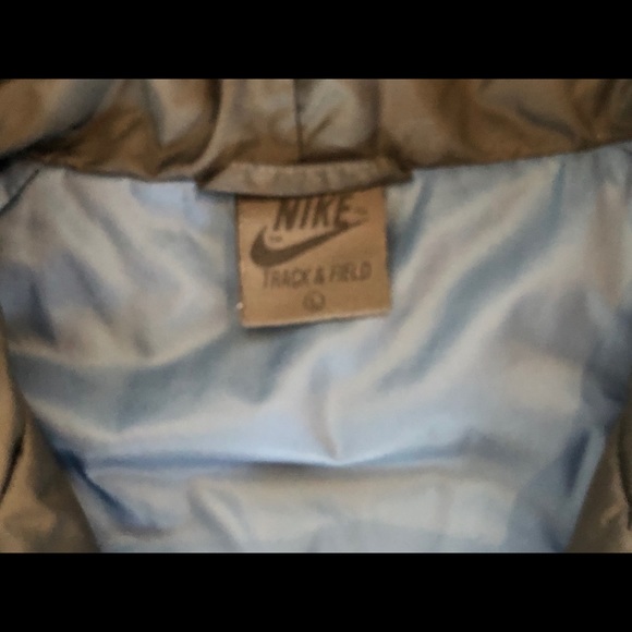 Nike puffer jacket - Picture 4 of 7